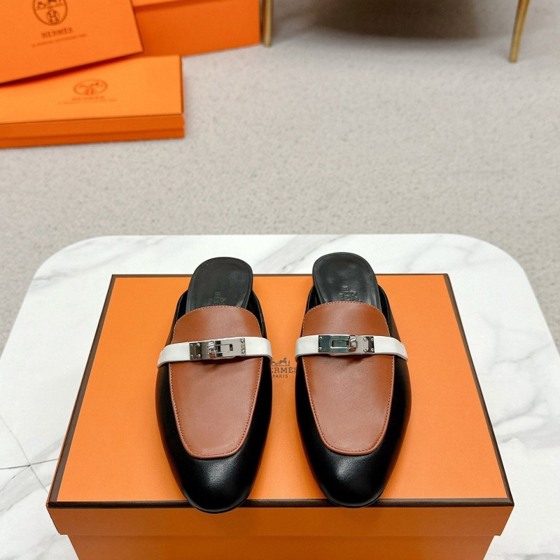 H**mes slippers